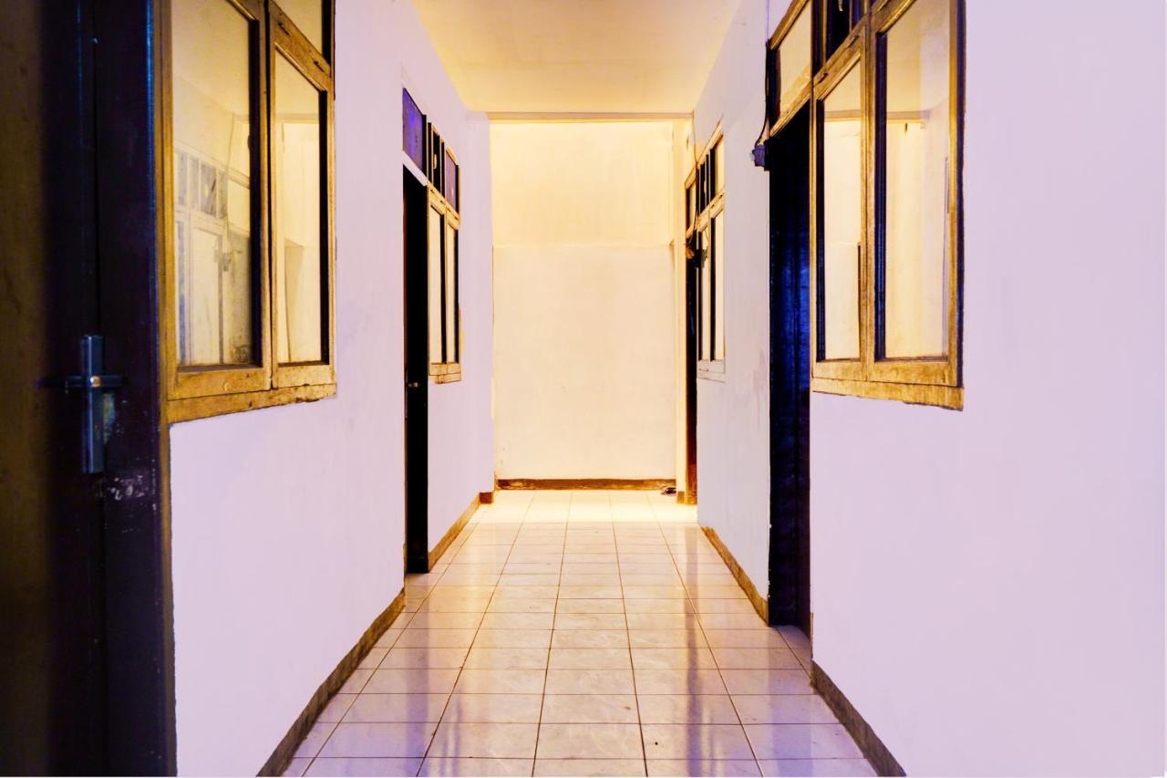 Hotel Oyo 93239 Arimbi 2 Bandung